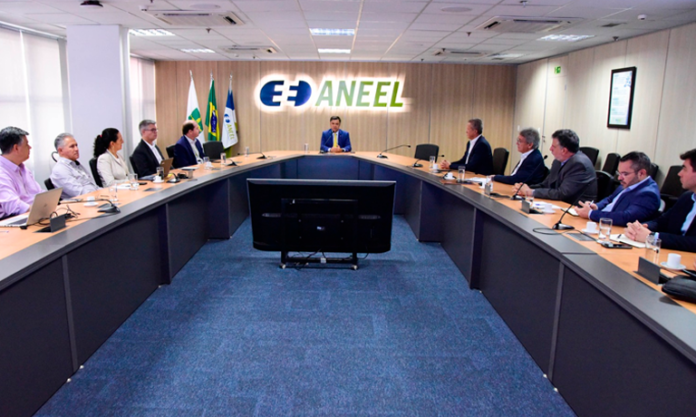 ANEEL e Distribuidoras de Energia Avaliam Planos de Contingência para Enfrentar o Verão de 2025