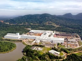 ArcelorMittal Expande Operações em SC com Investimento de R$ 2 Bilhões e Produção Inédita para Setor de Energia Renovável