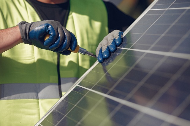 Governo Aumenta Tarifa de Importação para Insumos Solares e Estabelece Nova Política para Células Fotovoltaicas