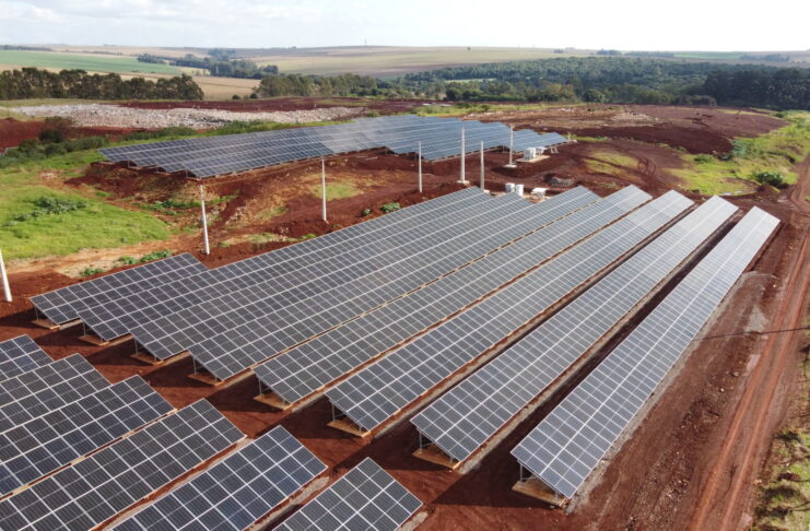 Nova usina fotovoltaica de Itaipu Binacional transforma área degradada em energia renovável no Paraná