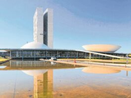 Governo federal prepara pacote com energia elétrica gratuita e vale-gás para até 80 milhões de brasileiros de baixa renda