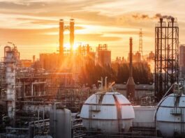 Expansão da Petrobras em petróleo e gás ameaça clima e economia, aponta estudo internacional