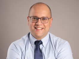 Brasileiros no Canadá criam empresa que desenvolve tecnologia crítica para gestão de redes de energia elétrica