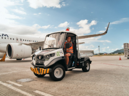 Aeroporto de Florianópolis eletrifica operação de solo e projeta economia de R$ 1,3 milhão