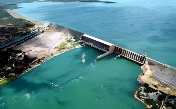 Aneel aplica multas superiores a R$ 7,6 milhões por atrasos em PCHs e reforça rigor regulatório