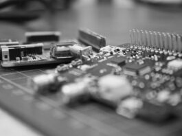 Energy Harvesting avança no Brasil e pode eliminar baterias em sensores de redes elétricas