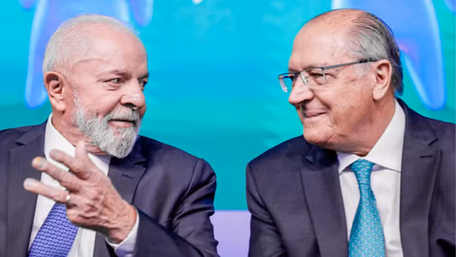 Reforma silenciosa: Como a sucessão interna nos Ministérios impacta o setor elétrico em 2026 Reforma silenciosa: Como a sucessão interna nos Ministérios impacta o setor elétrico em 2026