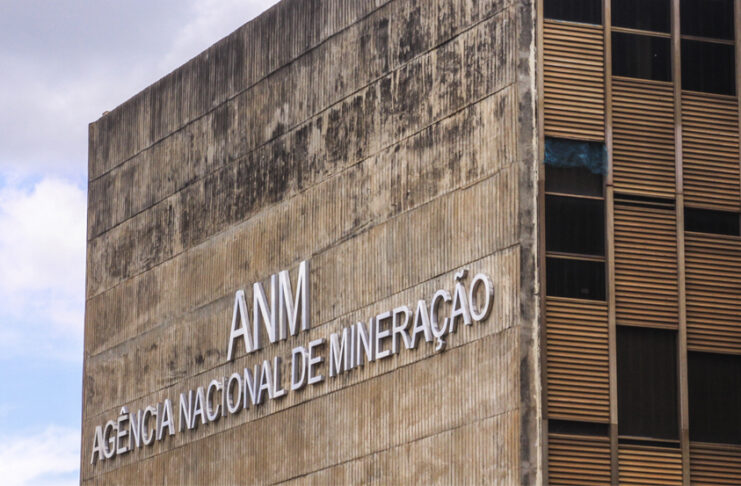 Minerais críticos entram no radar regulatório e acendem alerta sobre insegurança jurídica para transição energética