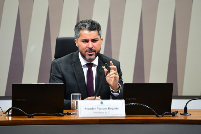 CI do Senado aprova PLP 73/2025 e proíbe corte no orçamento da Aneel e agências