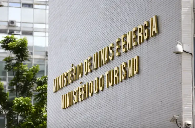 Contenção Fiscal: Governo Bloqueia Orçamento de Ministérios e Agências de Infraestrutura