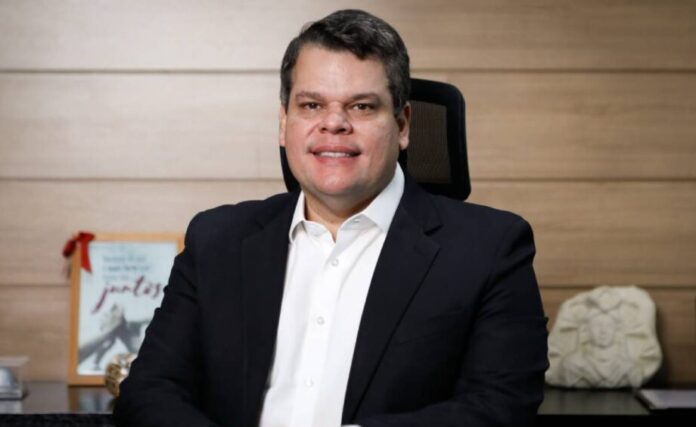 Neoenergia Brasília anuncia novo diretor-presidente e projeta plano de investimentos até 2030 Neoenergia Brasília anuncia novo diretor-presidente e projeta plano de investimentos até 2030
