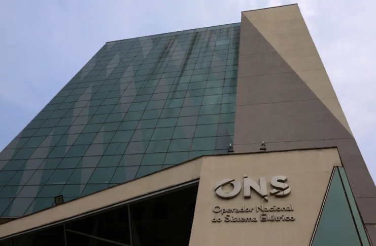 ONS reforça urgência de fontes flexíveis e leilões anuais de capacidade para sustentar avanço das renováveis